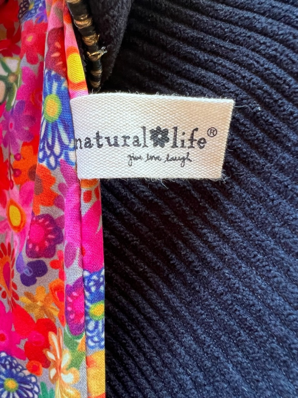 NATURAL LIFE Embroidered Black Corduroy Boho Crossbody Bag Folk Flower Purse - Picture 6 of 12